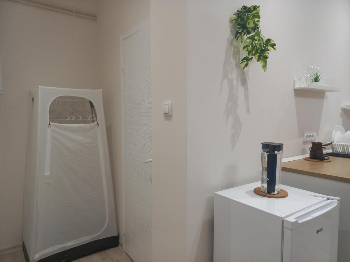 Kod Velikih Tuja Apartment Melenci Luaran gambar
