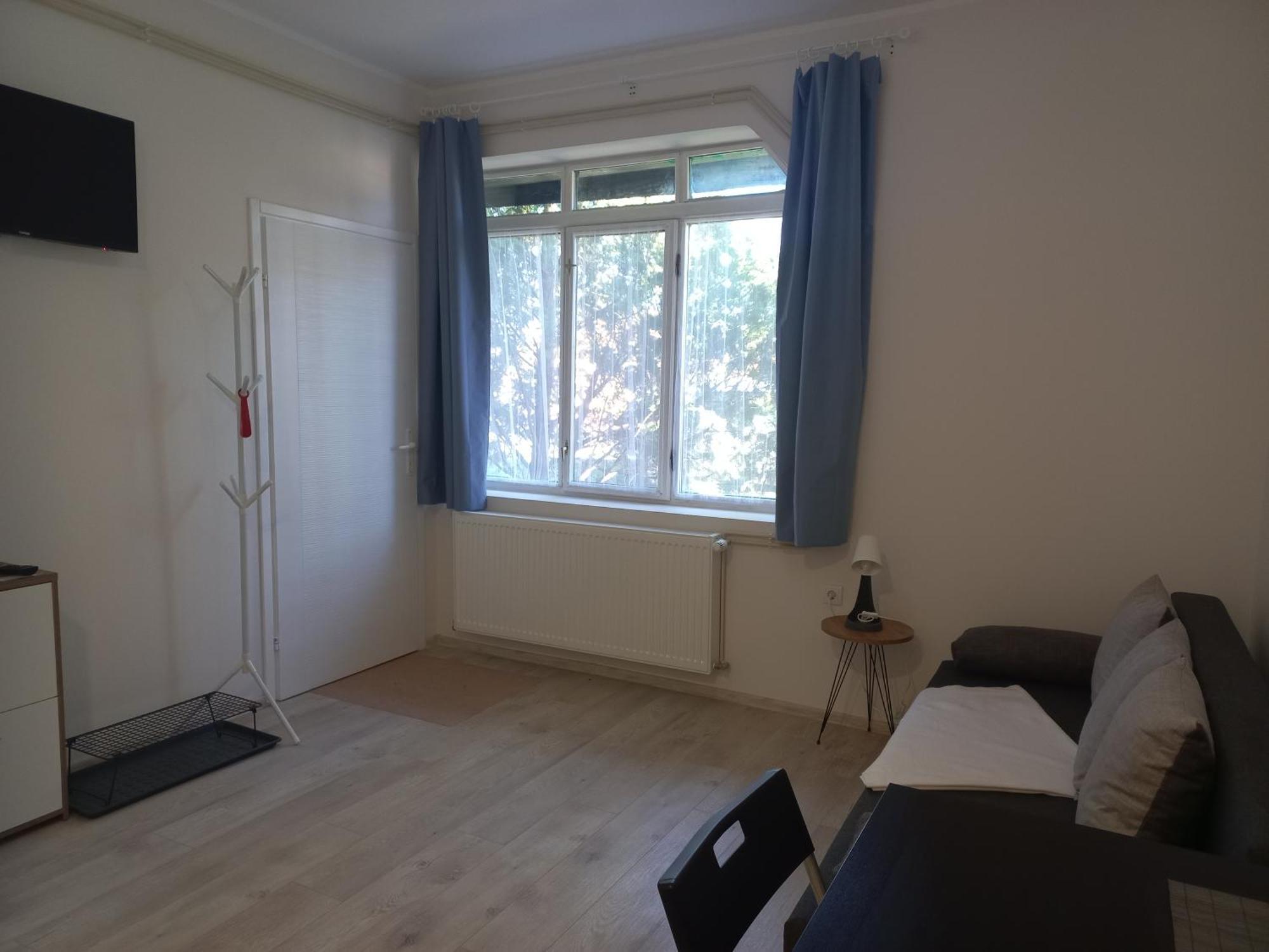 Kod Velikih Tuja Apartment Melenci Luaran gambar